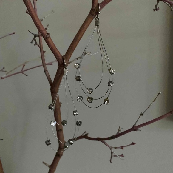 Silver rhinestone drop earrings - Picture 2 of 2